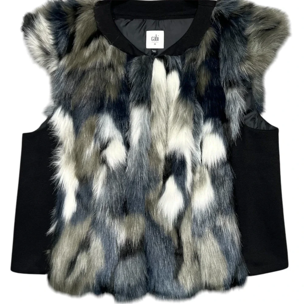 Cabi Women Blue/Gray/Black Faux Fur  Sleeveless Vest Sz Medium Soft Classy Retro